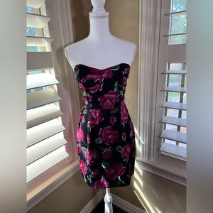 BCBGeneration Women’s Sleeveless Floral Dress